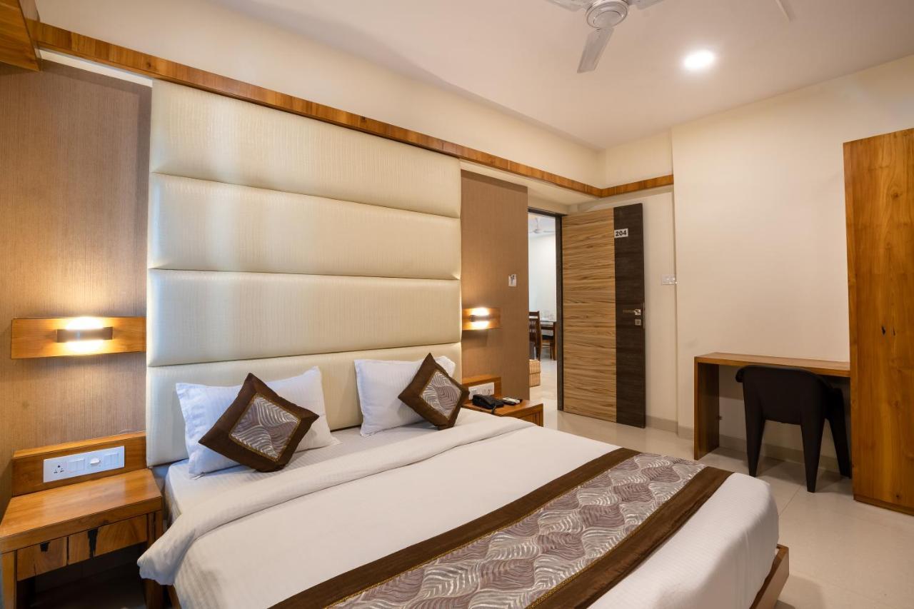 Home2 Suites And Service Apartments, Mumbai Airport Exterior photo
