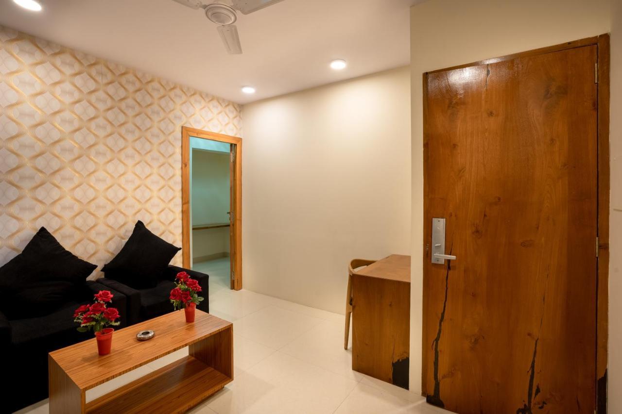 Home2 Suites And Service Apartments, Mumbai Airport Exterior photo