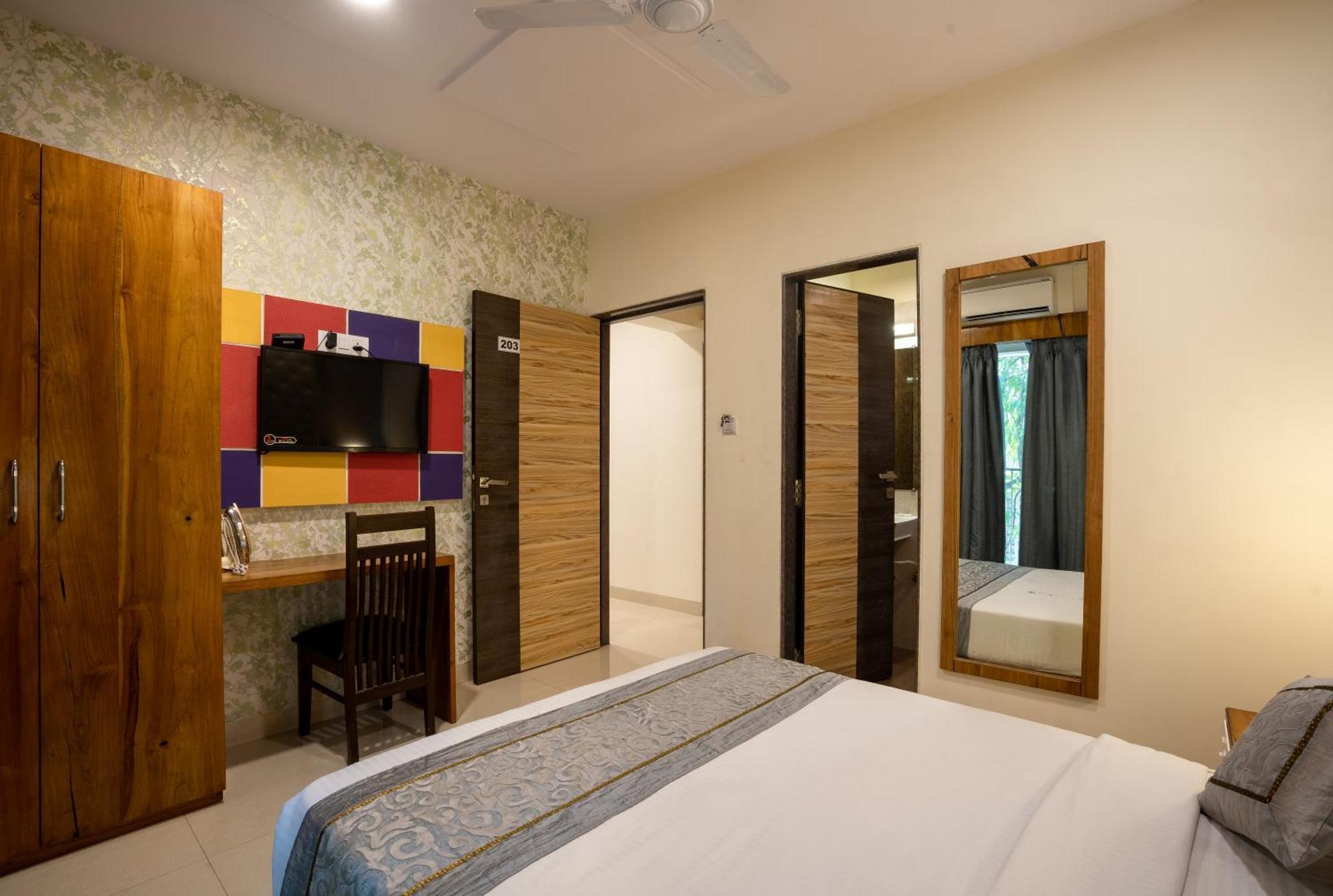 Home2 Suites And Service Apartments, Mumbai Airport Room photo