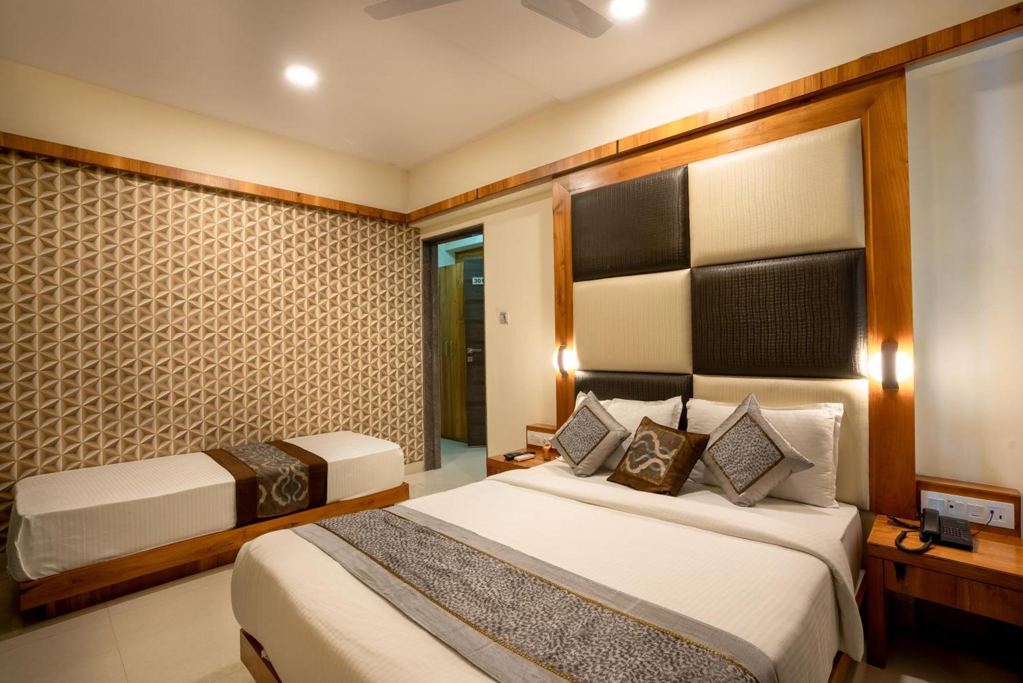 Home2 Suites And Service Apartments, Mumbai Airport Room photo